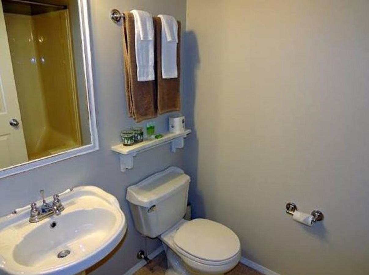 Mccracken Country Inn Hinton Zewnętrze zdjęcie